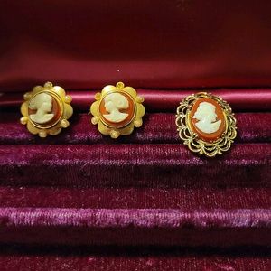 🤗Complete Vintage Set Cameo Silhouette🤗